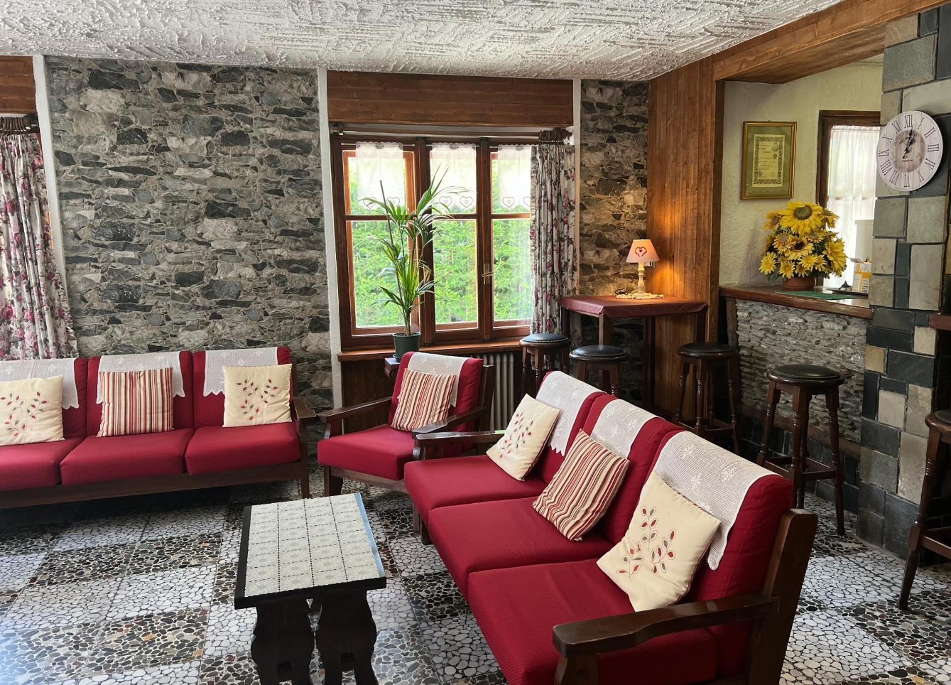 Hotel Villa Cary Sauze D'Oulx Exterior photo